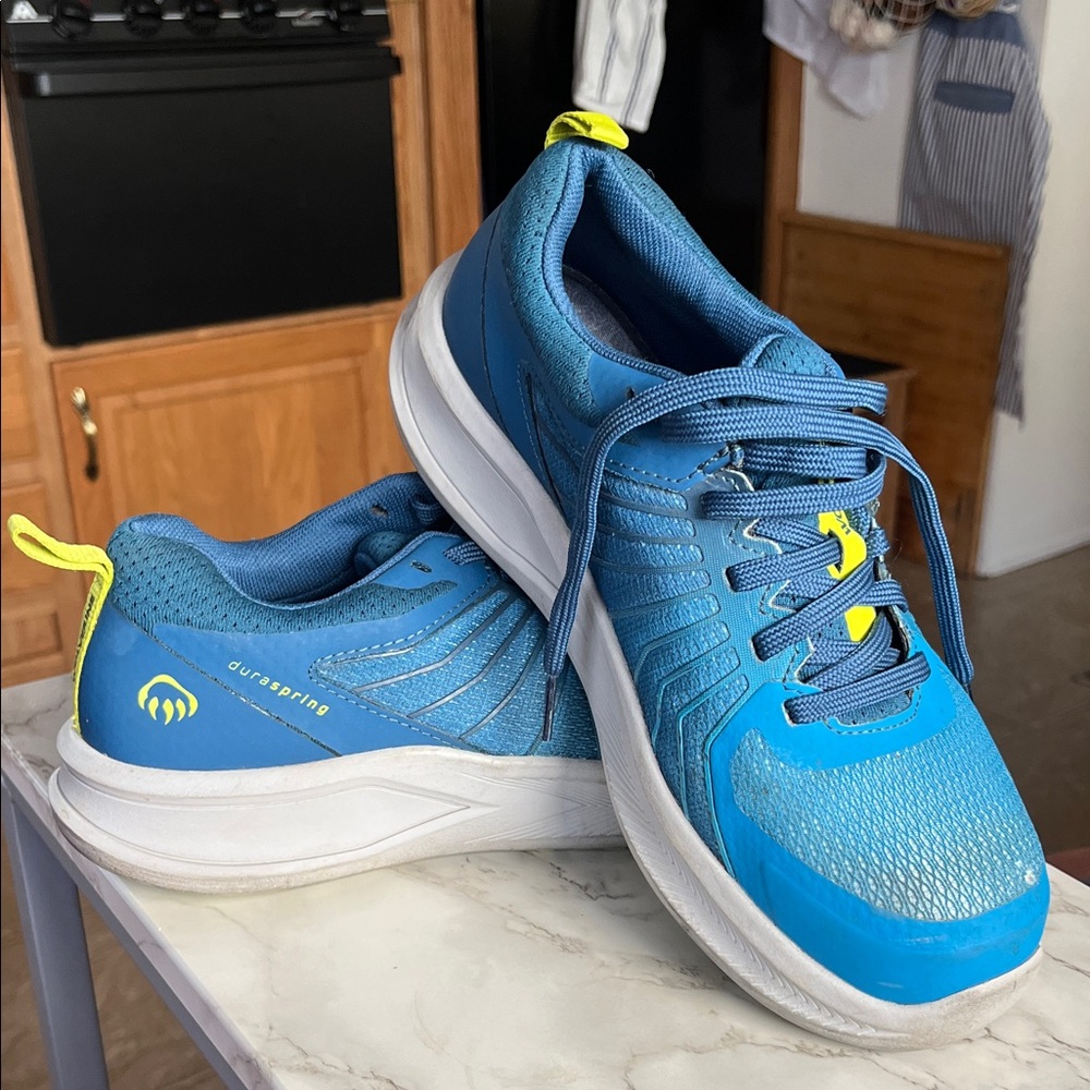 Wolverine. WOMEN'S JUMPSTART LOW ENERGYBOUND CARBON SAFETY TOE